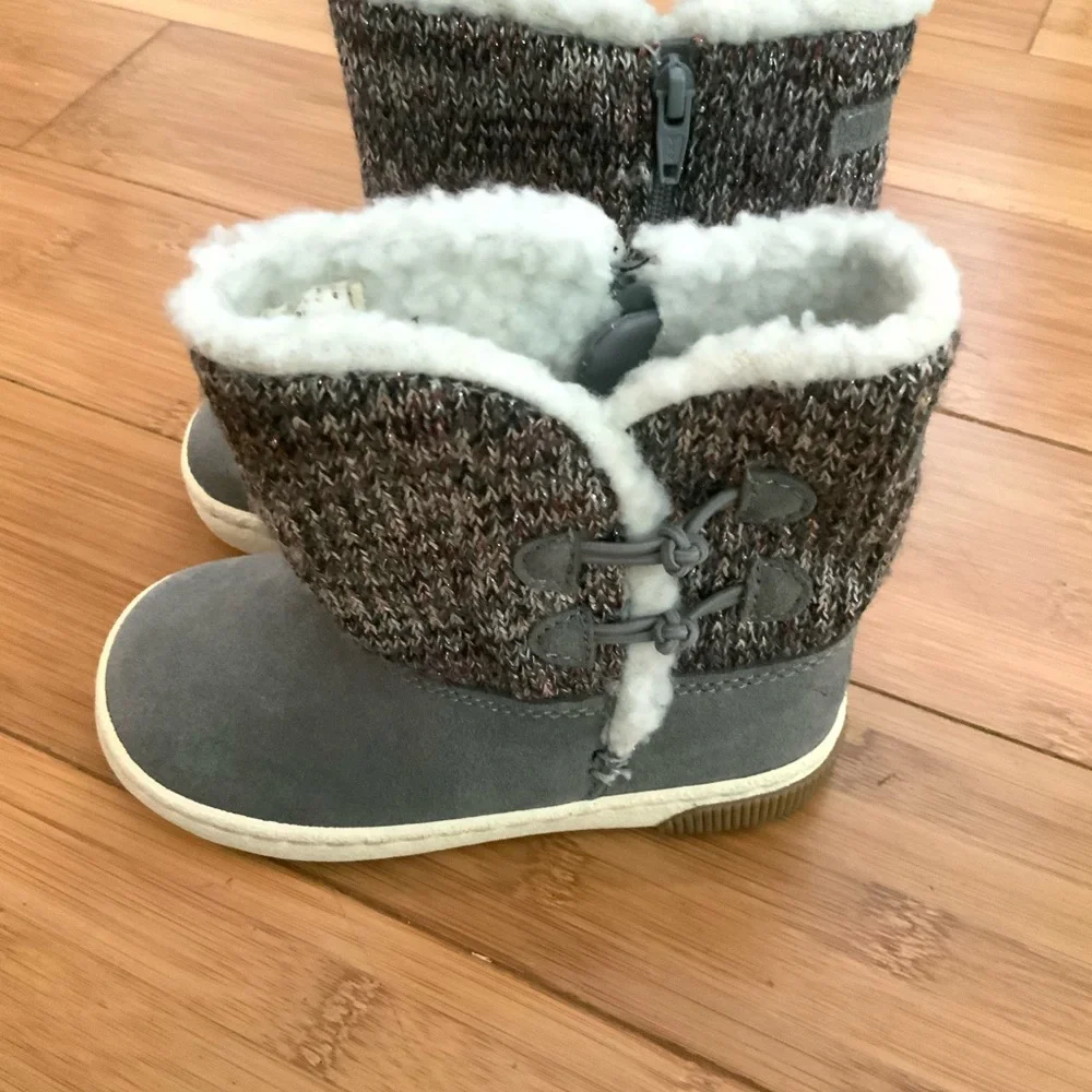 Stride Rite Kerri Sparkly Sweater Boots Comfort Excellent